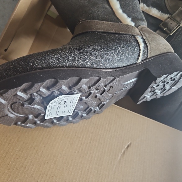 Bearpaw riding boots disstressed brown suede leather, sheep shearling Sara - Picture 3 of 7